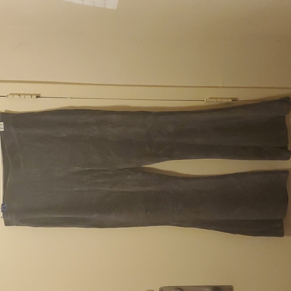 Aerie Women's Velour Pants - Picture 1 of 6